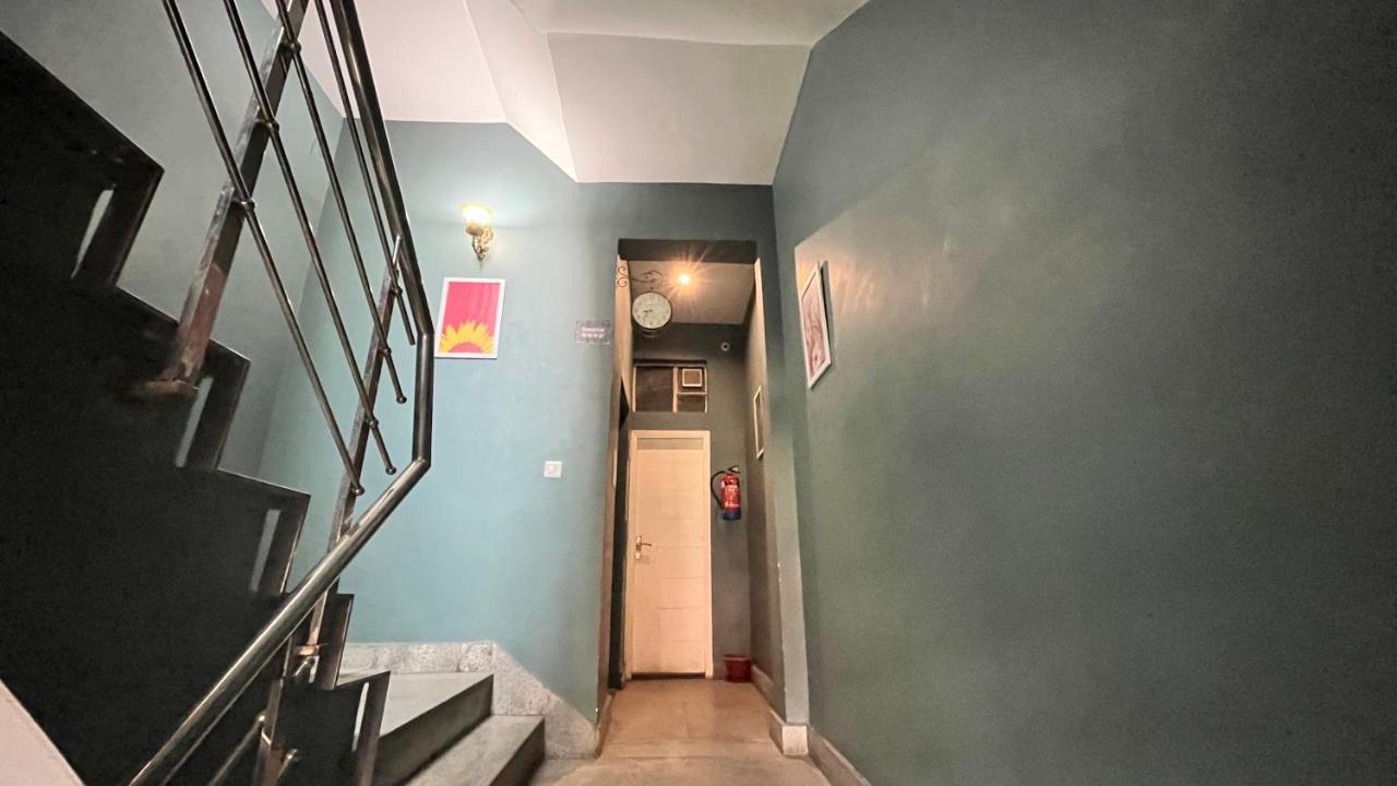 Qotel Hotel Church House Rohini Sector 15 デリー エクステリア 写真